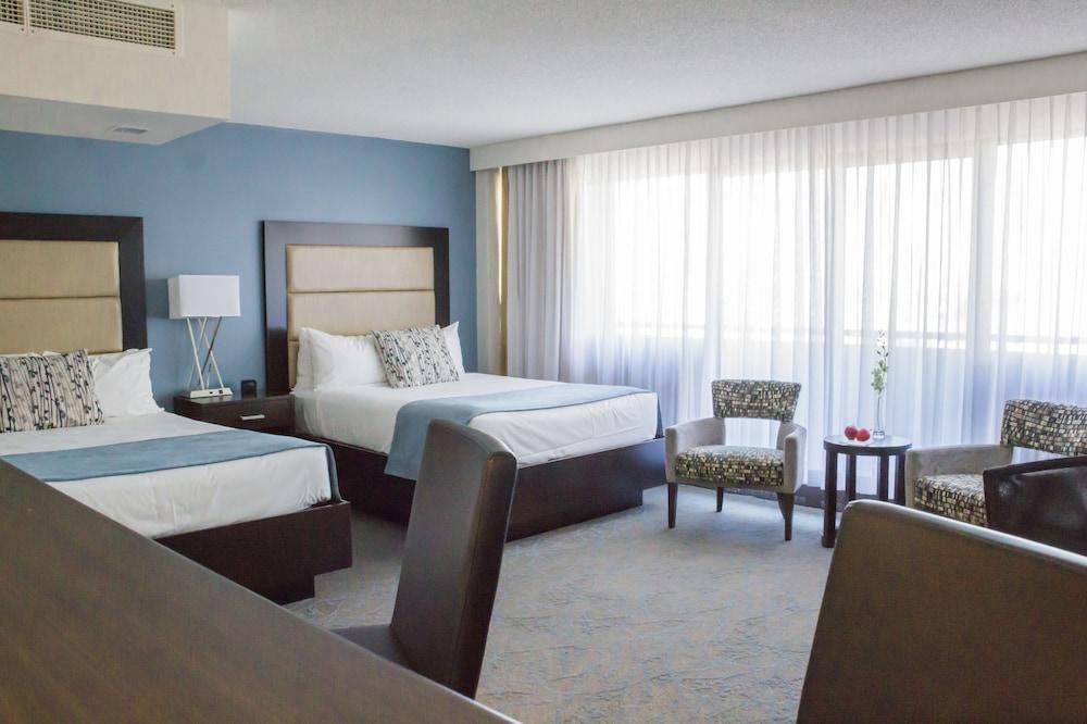 Hotel Embassy & 3*